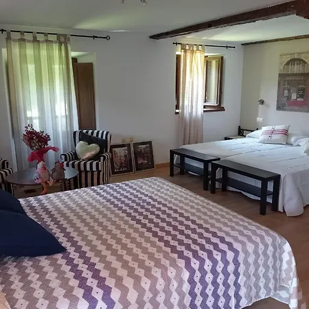 Gallinas De Maria * San Miguel de Aras